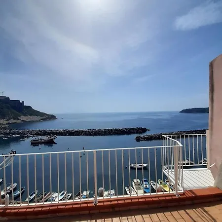 Apartment La Romantica - Corricella Terrace Procida