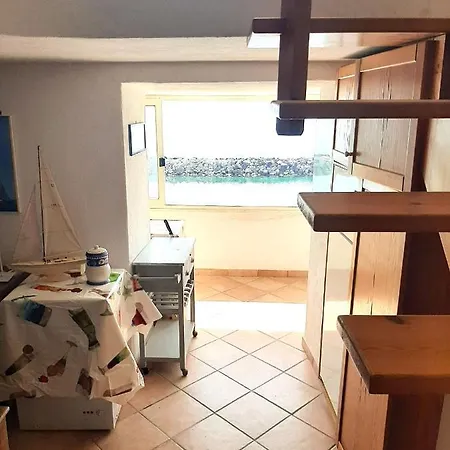 Apartment La Romantica - Corricella Terrace